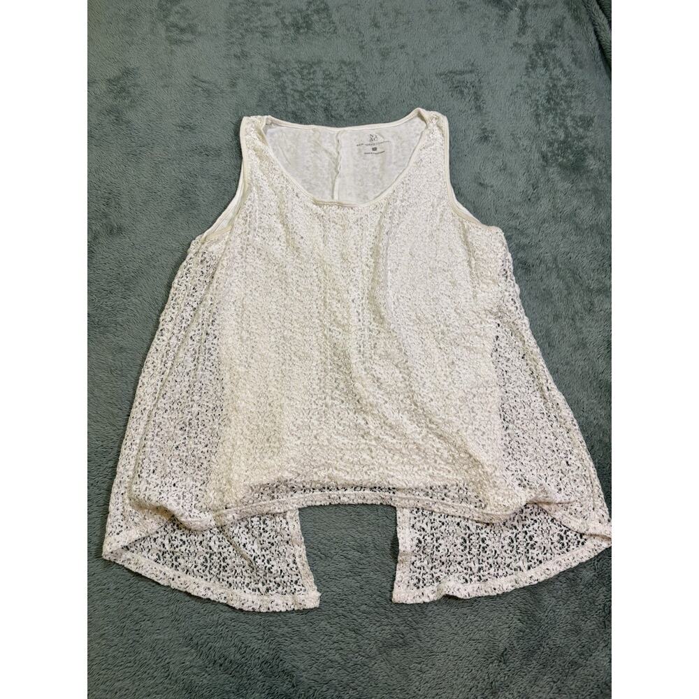 New York & Company Lace White Sleeveless Scoop Neck Tank Top Size M